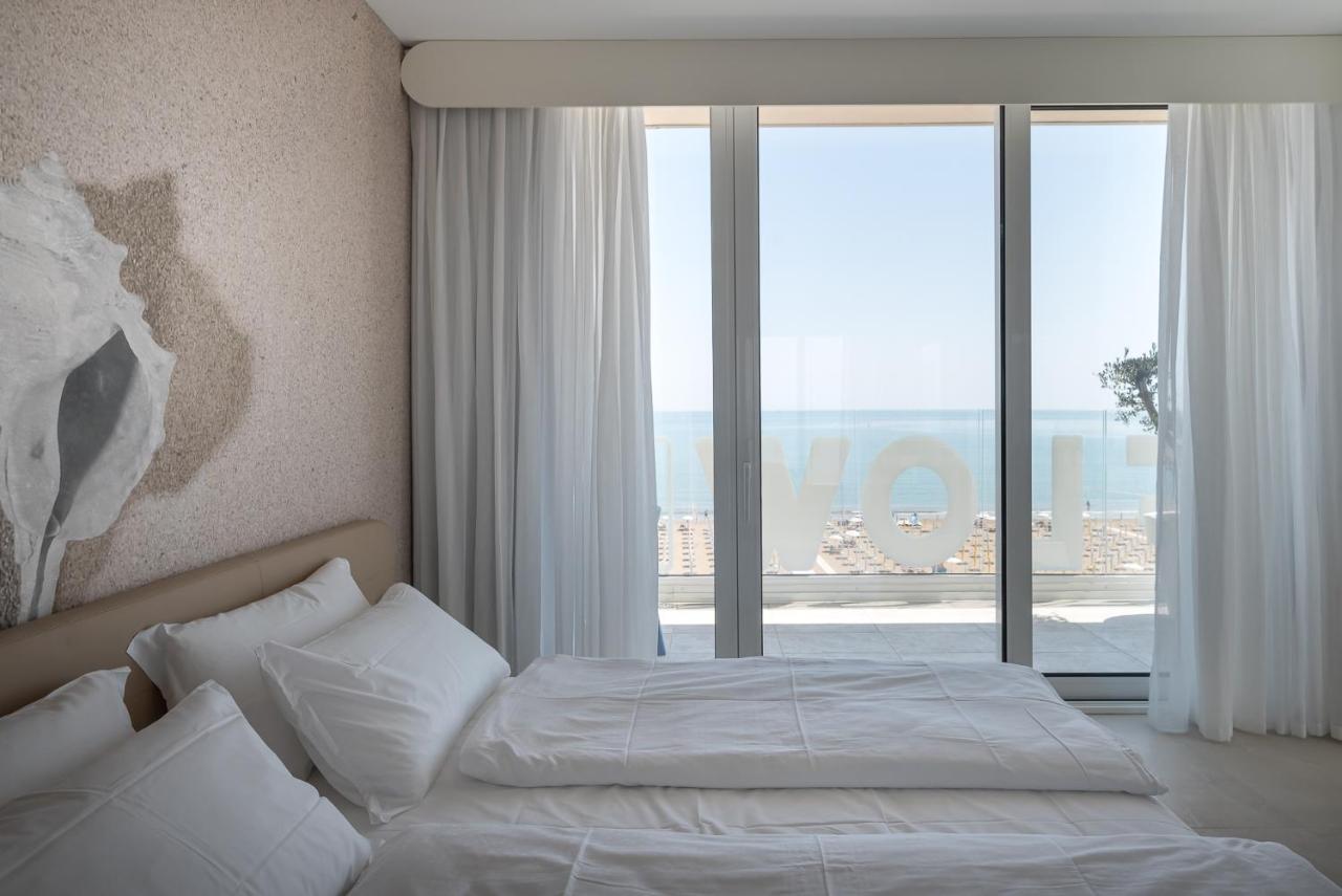 Unico Hotel Каорле Екстериор снимка