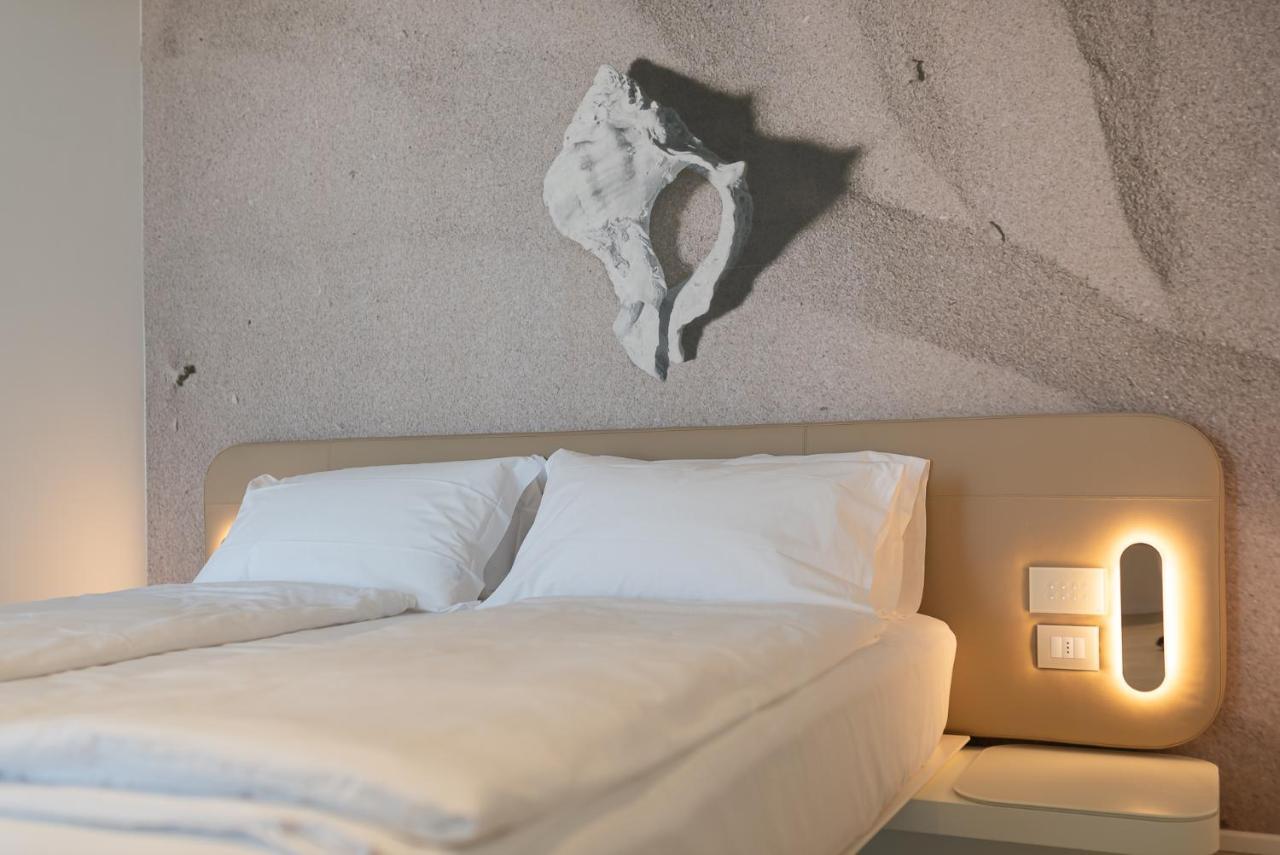 Unico Hotel Каорле Екстериор снимка